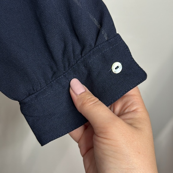 Lulu's Women’s Picture This Lace Round Neck Long Sleeve Blouse Navy size S - Picture 6 of 12